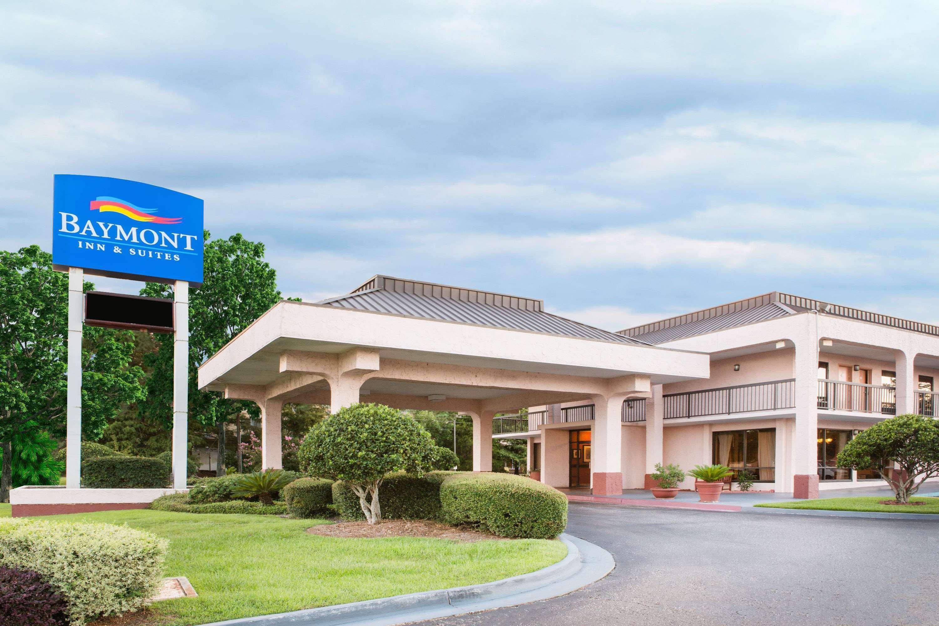Baymont By Wyndham Mobile/ I-65 Hotel Exterior foto